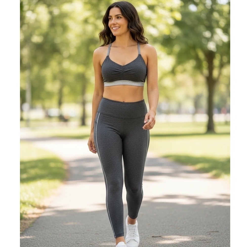 Beyond Yoga Charcoal Silver Metallic Trim Sports Bra Athleisure Pilates Workout